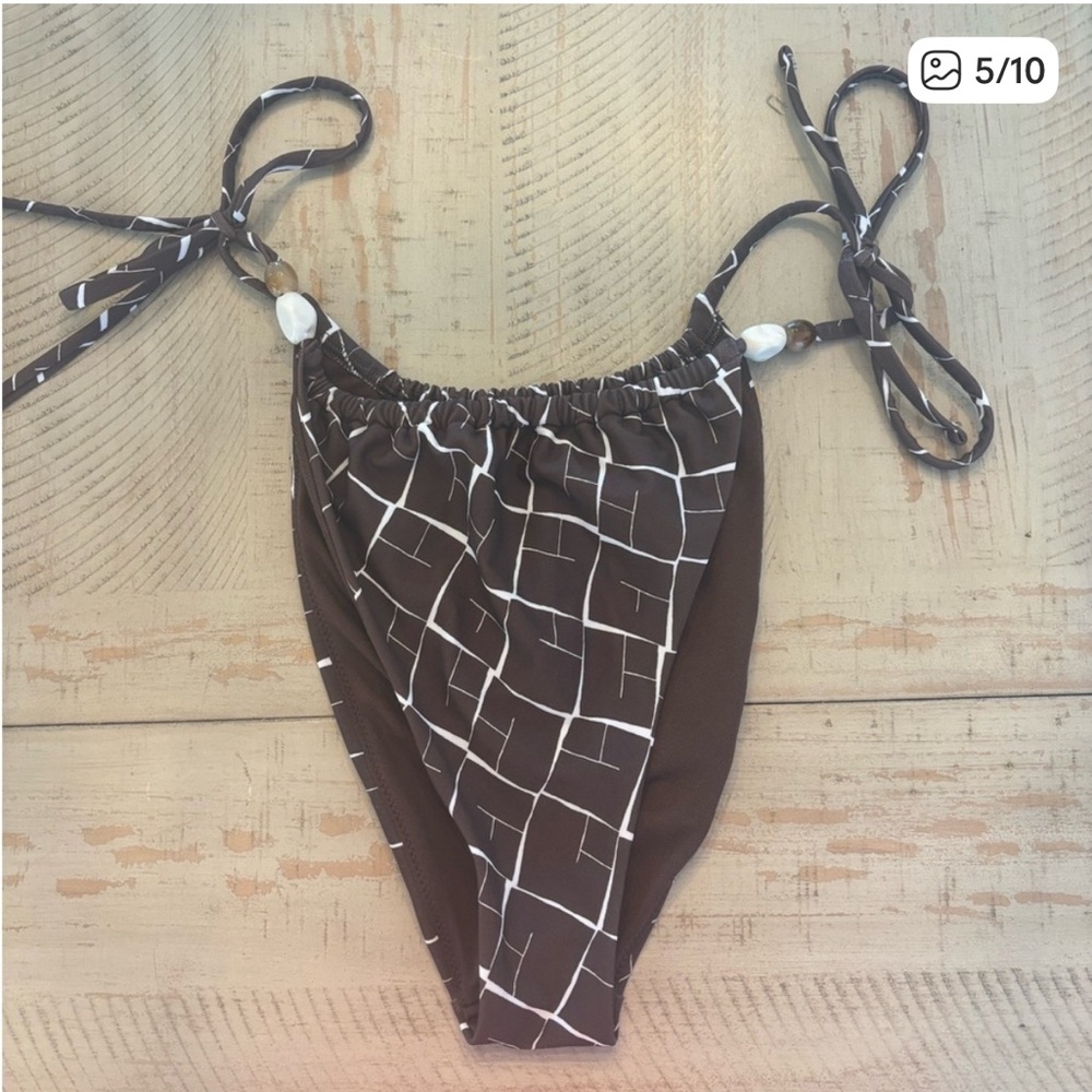 Abercrombie bikini bottom brown size medium